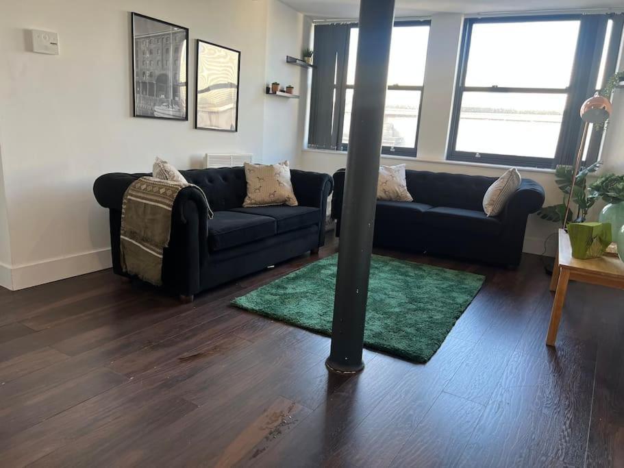 Mathew Street 1 Bed Apt Sleeps 6 Ливърпул Екстериор снимка