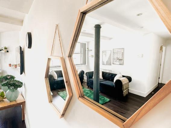 Mathew Street 1 Bed Apt Sleeps 6 Ливърпул Екстериор снимка